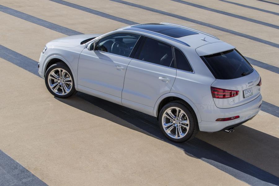 Audi Q3 2.0 TFSI Quattro (8U) 2014 года  (NA) (фото 11 из 17)